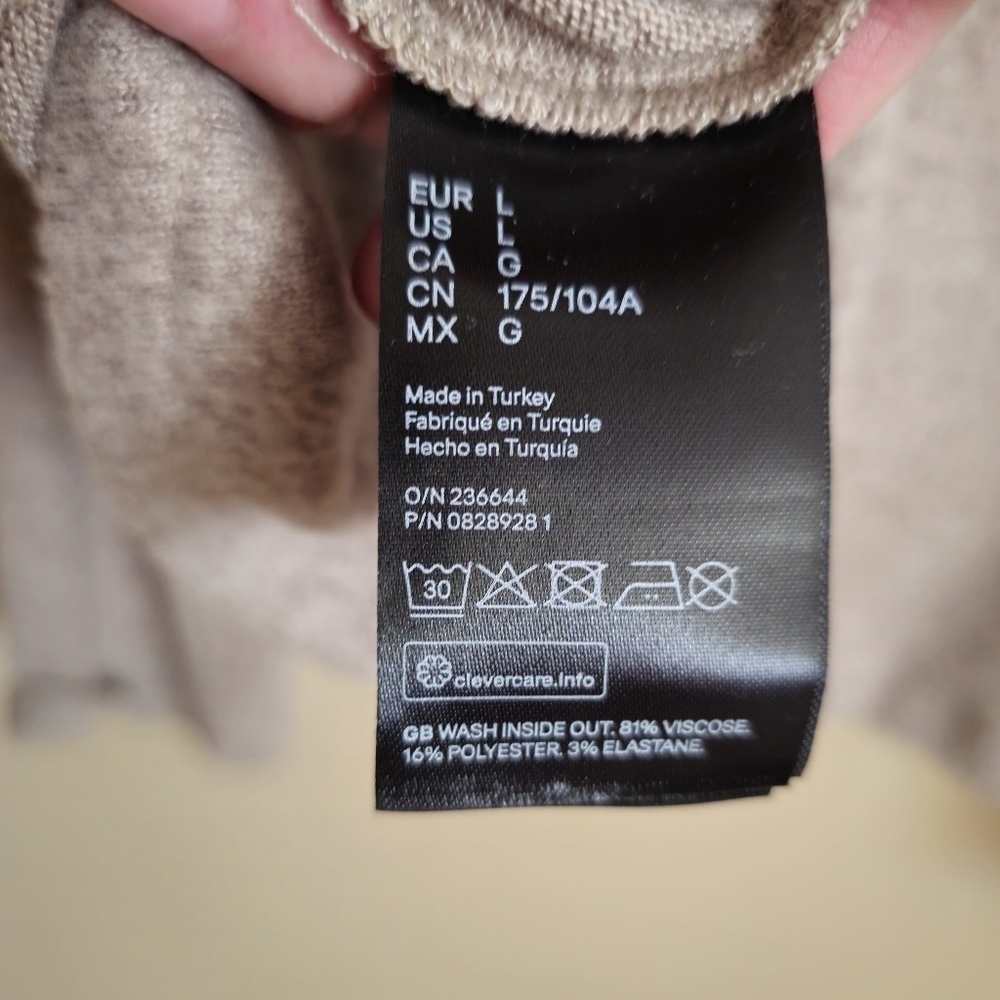 H&M Beige & Gold Button Fine-Knit Mock Neck Sweater Size Large - Picture 6 of 7